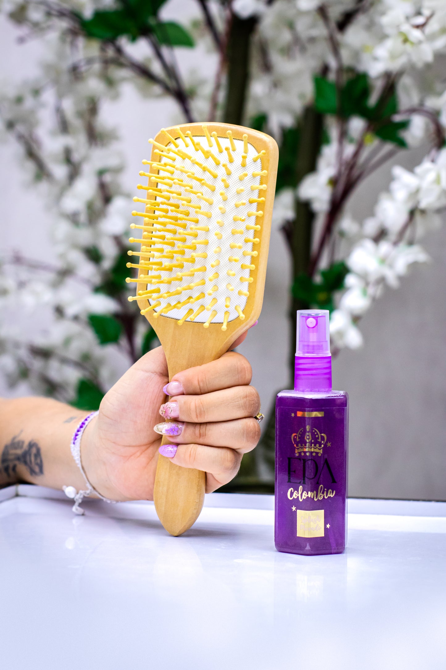 Cepillo Bambu + Perfume Capilar